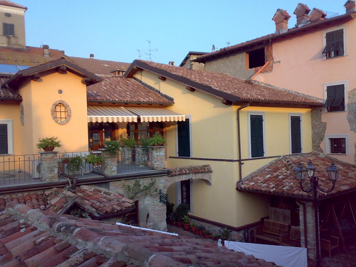 Hotel Il Portico Carrosio Exterior foto